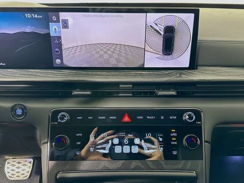 New 2026 Genesis GV80 3.5T Prestige AWD/4WD image 13