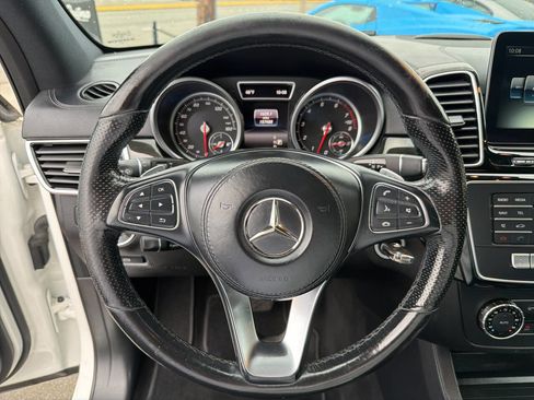 Used 2017 Mercedes-Benz GLS 450 4MATIC image 33