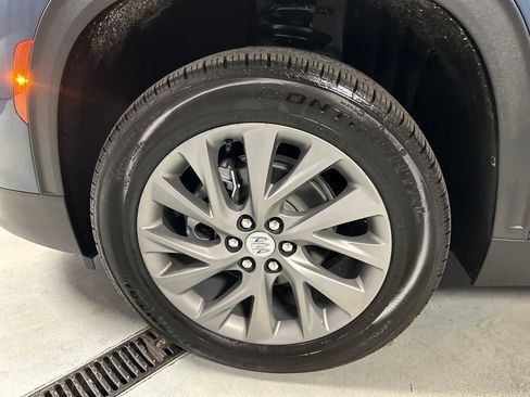 New 2026 Buick Enclave Preferred w/ Power Package image 9