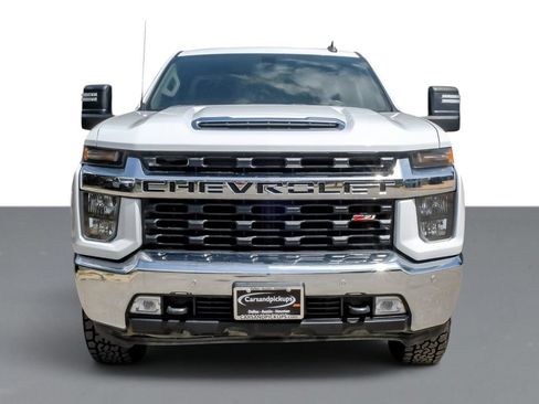 Used 2022 Chevrolet Silverado 2500 LT w/ Convenience Package AWD/4WD image 3