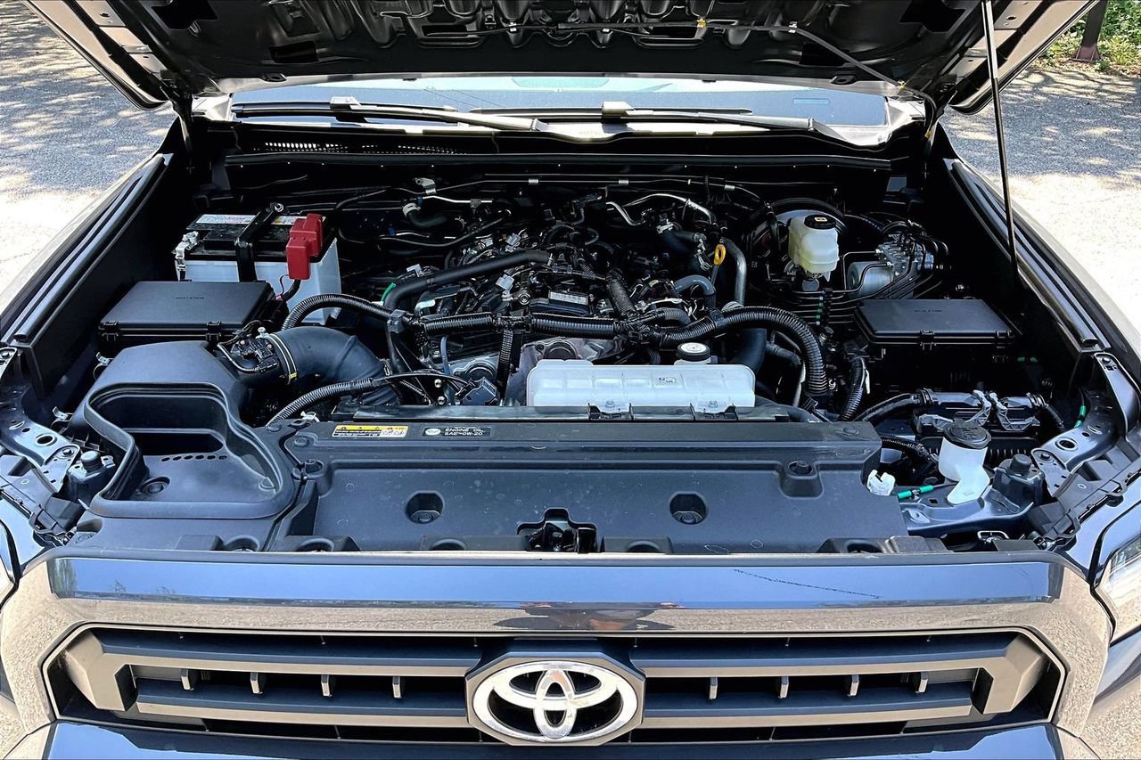 Used 2026 Toyota 4Runner SR5 RWD image 28