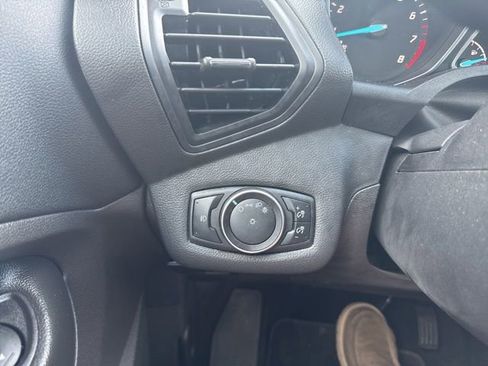 Used 2016 Ford Escape SE FWD image 28