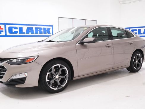 Used 2023 Chevrolet Malibu LT FWD image 28
