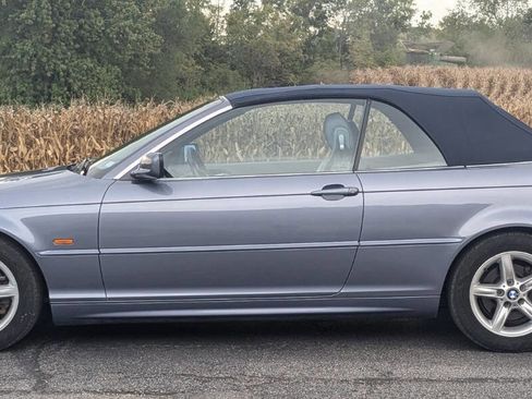 Used 2002 BMW 325Ci Convertible image 8