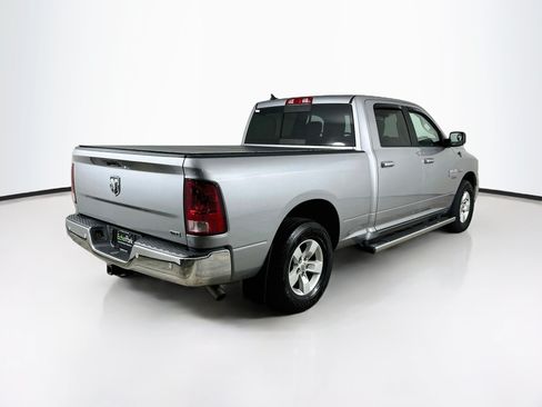 Used 2020 RAM 1500 Classic SLT w/ Luxury Group RWD image 9
