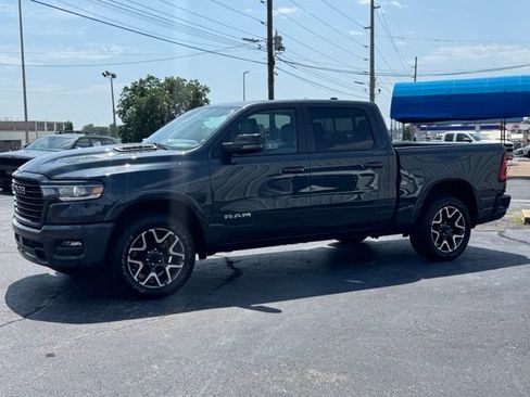 Used 2025 RAM 1500 Laramie w/ Sport Appearance Package AWD/4WD image 3