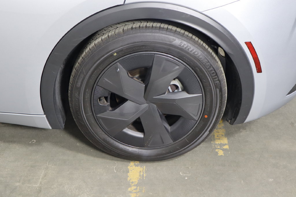 Used 2026 Toyota Prius LE FWD image 43