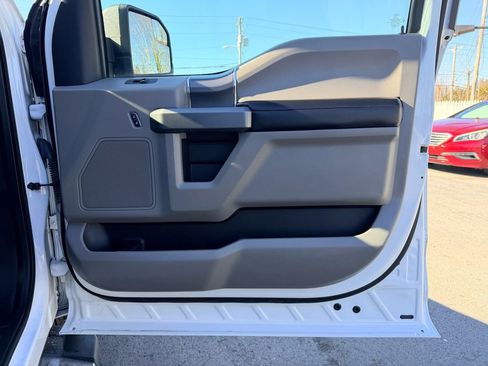 Used 2019 Ford F150 XLT w/ XTR Package image 25
