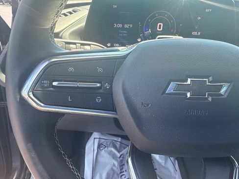 Used 2024 Chevrolet Traverse Z71 w/ Enhanced Driving Package AWD/4WD image 18