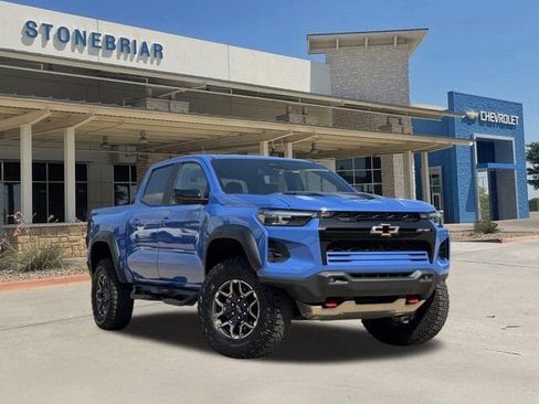 Certified 2026 Chevrolet Colorado ZR2 w/ Technology Package AWD/4WD image 2