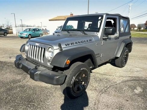 Used 2017 Jeep Wrangler Sport w/ Connectivity Group image 4
