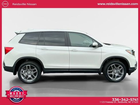 Used 2023 Honda Passport EX-L image 7