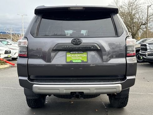 Used 2020 Toyota 4Runner TRD Off-Road image 4