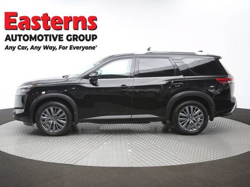 Used 2025 Nissan Pathfinder SL w/ SL Premium Package AWD/4WD image 63