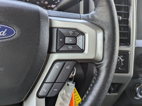 Used 2019 Ford F250 Lariat w/ Lariat Value Package image 16