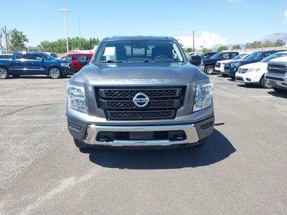 Used 2021 Nissan Titan SV w/ SV Convenience Package