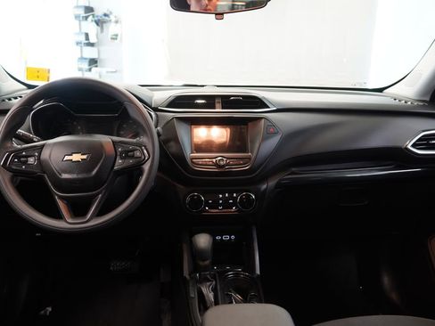 Used 2023 Chevrolet TrailBlazer LT image 9