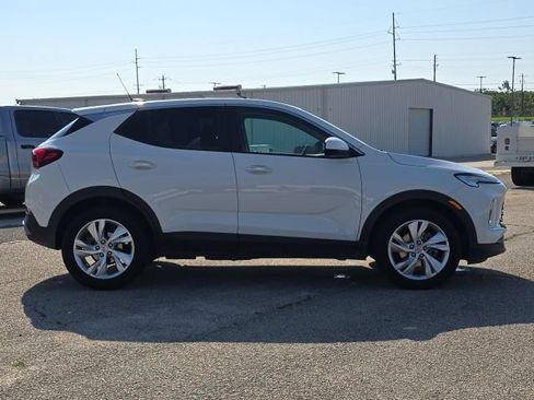 Used 2024 Buick Encore GX Preferred FWD image 6