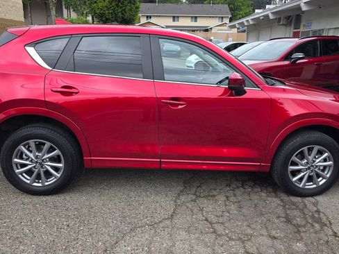 Used 2024 MAZDA CX-5 AWD 2.5 S w/ Preferred Package image 4