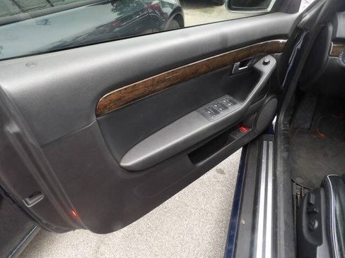 Used 2005 Audi S4 Cabriolet AWD/4WD image 23
