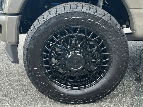 New 2026 Ford F450 Platinum w/ Platinum Plus Package AWD/4WD image 12