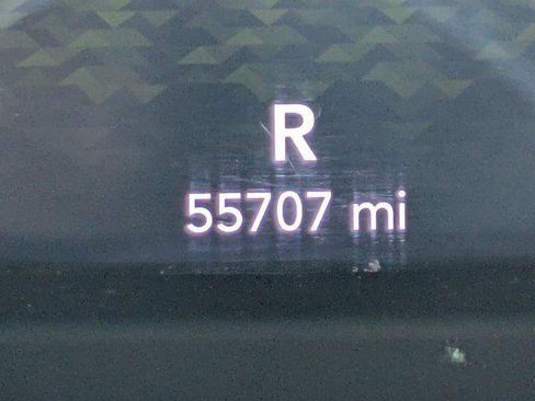 Certified 2019 Jeep Wrangler Unlimited Rubicon w/ Steel Bumper Group image 23