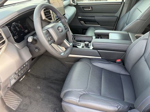 Certified 2026 Toyota Tundra Platinum w/ TRD Off-Road Package AWD/4WD image 18