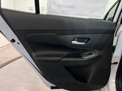 New 2026 Nissan Sentra SR w/ SR Premium Package FWD image 18