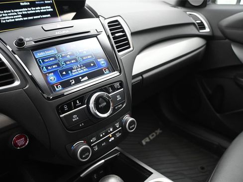 Used 2016 Acura RDX AWD w/ Advance Package image 4