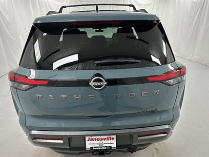 New 2026 Nissan Pathfinder Platinum