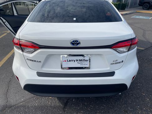 Certified 2024 Toyota Corolla LE image 24