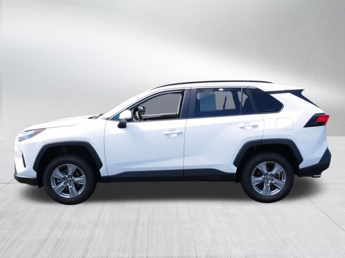 Certified 2025 Toyota RAV4 XLE AWD/4WD image 4