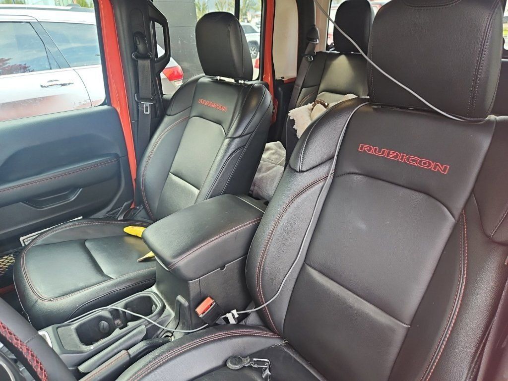 Used 2023 Jeep Gladiator Rubicon w/ LED Lighting Group AWD/4WD image 10