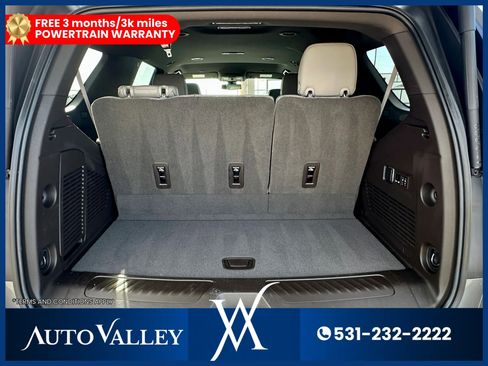 Used 2021 GMC Yukon SLT w/ SLT Luxury Package image 42