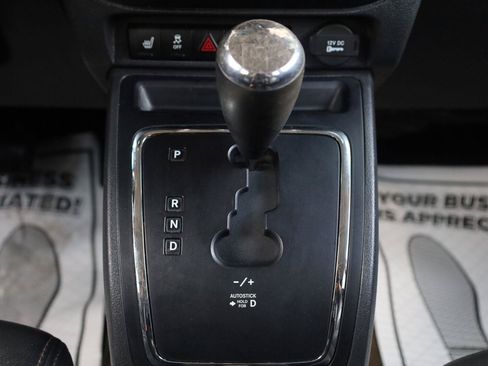 Used 2016 Jeep Patriot High Altitude AWD/4WD image 30