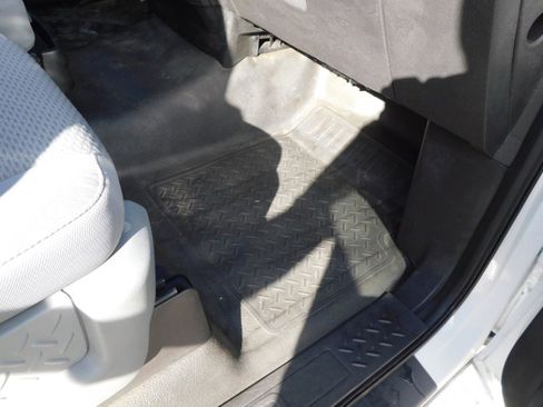 Used 2013 Ford F150 XL w/ XL Plus Pkg image 27