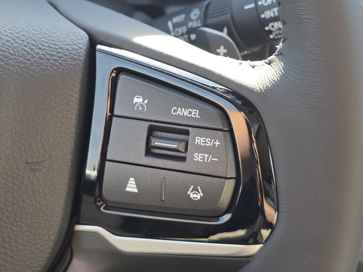 New 2027 Honda Odyssey EX-L image 32