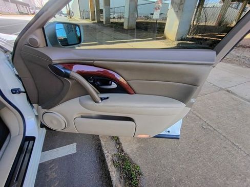 Used 2006 Acura RL image 39