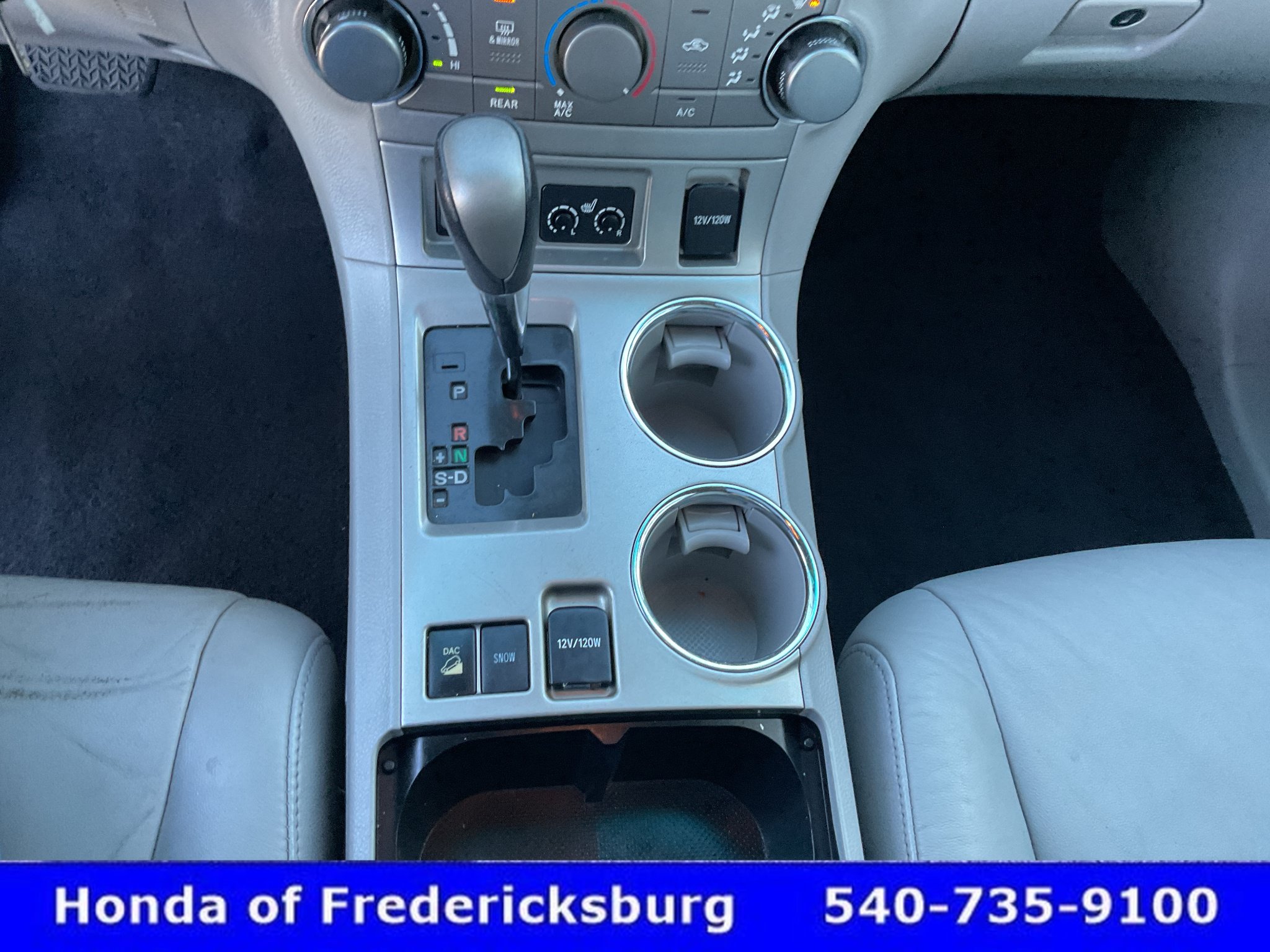 Used 2011 Toyota Highlander SE w/ Convenience Pkg AWD/4WD image 35