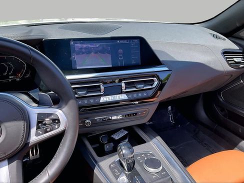 Used 2019 BMW Z4 sDrive30i w/ M Sport Package RWD image 6