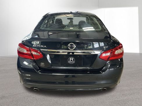 Used 2017 Nissan Altima 2.5 SV FWD image 36