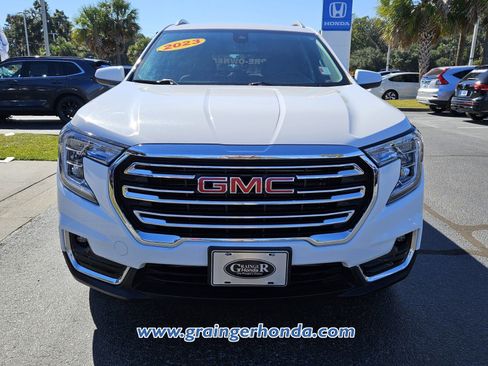Used 2023 GMC Terrain SLT image 8