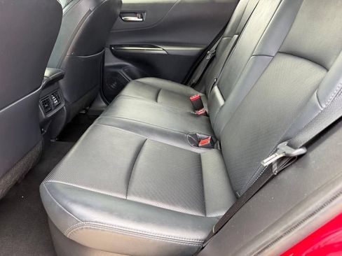 Used 2021 Toyota Venza XLE w/ Softex Package AWD/4WD image 9
