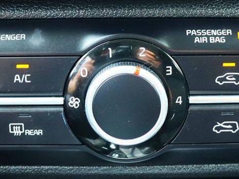 Used 2021 Kia Soul S image 45