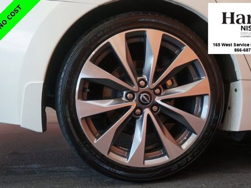 Certified 2023 Nissan Maxima Platinum w/ Sport Mat Group image 89