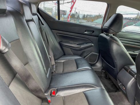 Used 2019 Nissan Altima 2.5 SR w/ SR Premium Package FWD image 34