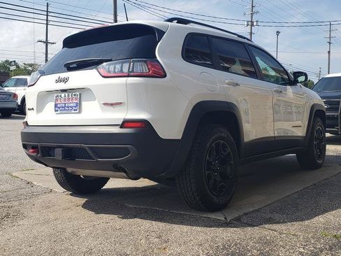 Used 2022 Jeep Cherokee Trailhawk w/ Premium Leather Package AWD/4WD image 7
