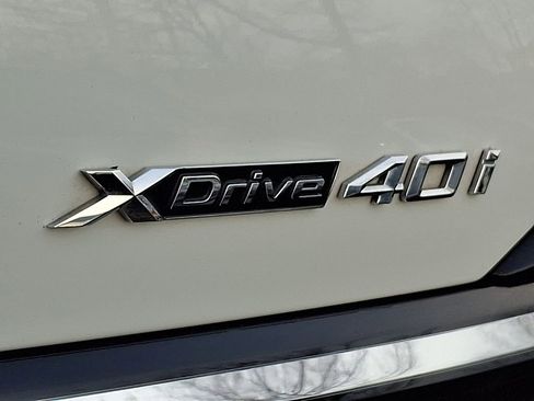 Used 2024 BMW X7 xDrive40i w/ Executive Package image 30