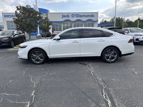 New 2026 Honda Accord EX-L image 4