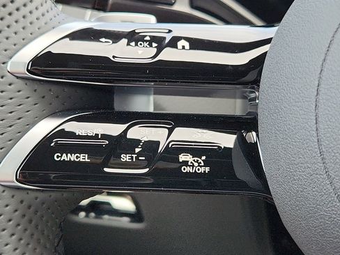 New 2026 Mercedes-Benz GLC 300 4MATIC image 25